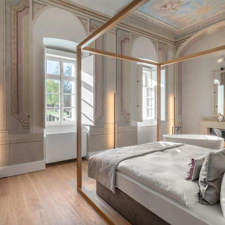 Chateau Clara Futura Dolni Brezany ภายนอก รูปภาพ